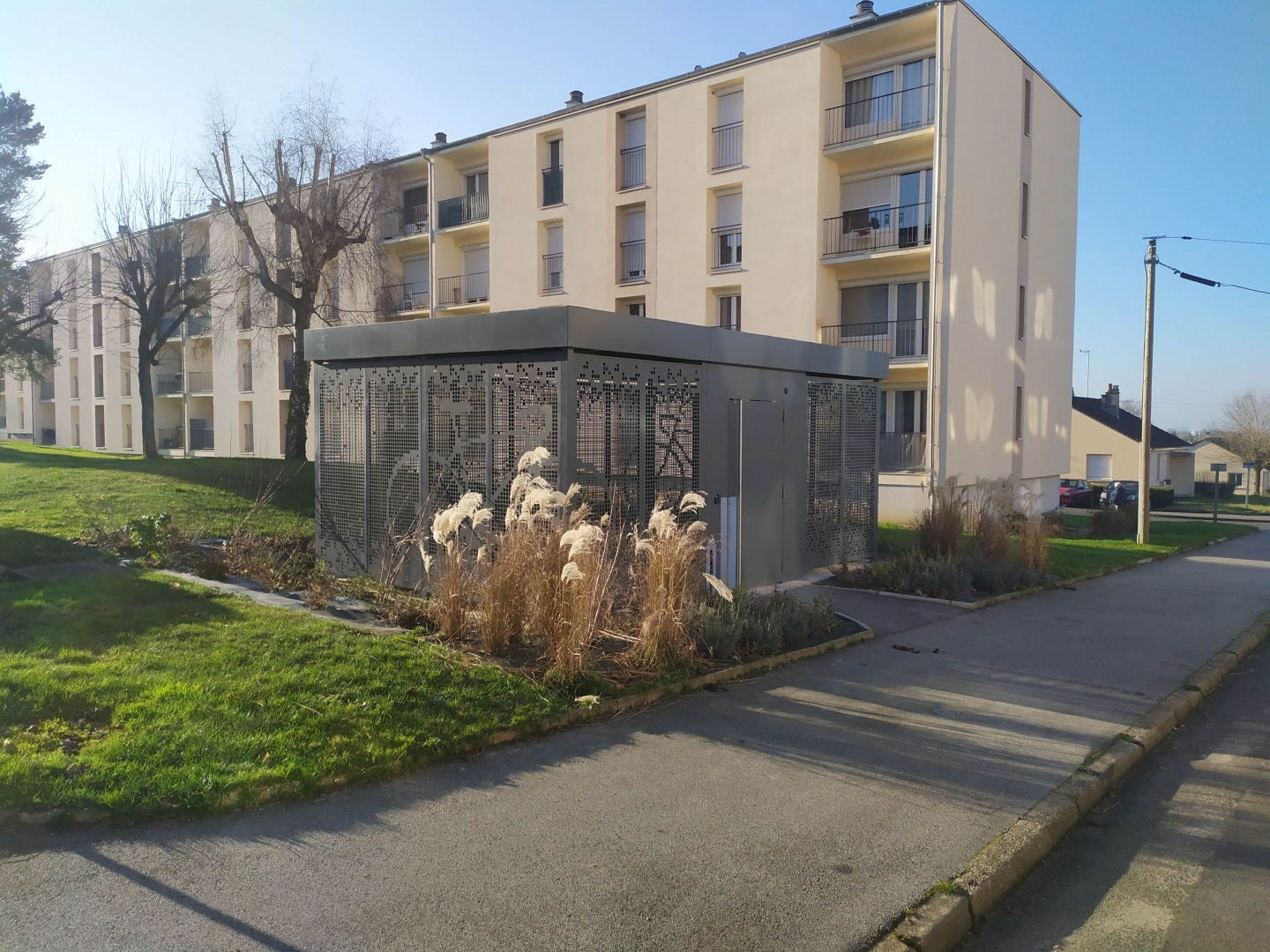 Abri vélo Rue Renauldon