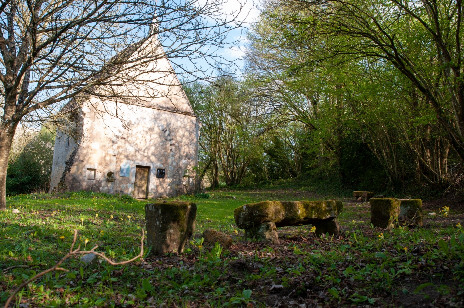 Chapelle Saint-Hilaire-des-Noyers