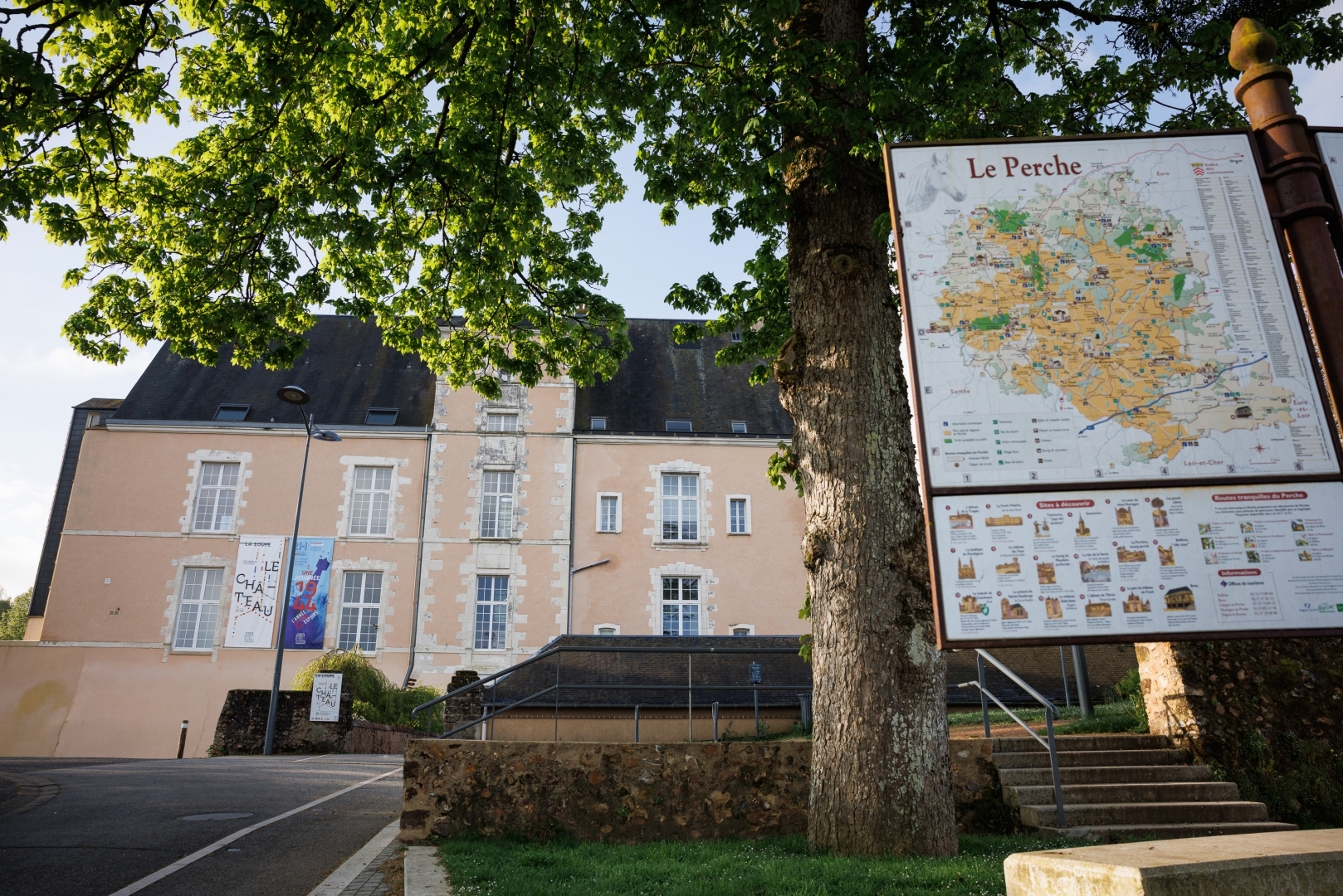 Les Caves de l'Histoire Château La Loupe